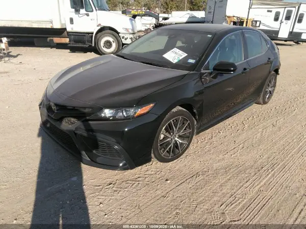 4T1G11AK6RU255108 2024 TOYOTA CAMRY - Image 2