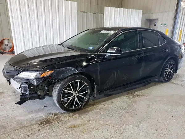 4T1G11AK6RU257473 2024 TOYOTA CAMRY - Image 1