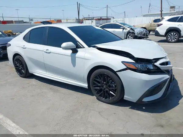 4T1G11AK6RU262771 2024 TOYOTA CAMRY - Image 1