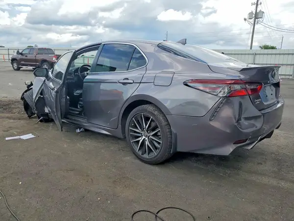 4T1G11AK6RU856163 2024 TOYOTA CAMRY - Image 2