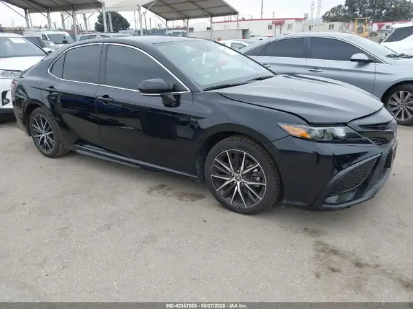 4T1G11AK6RU865655 2024 TOYOTA CAMRY - Image 1