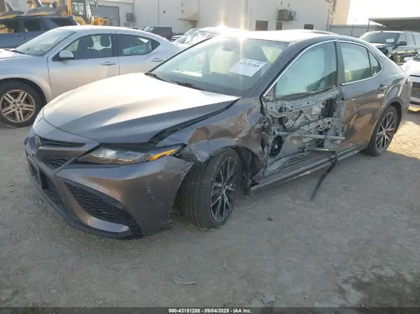 4T1G11AK6RU886456 2024 TOYOTA CAMRY - Image 2
