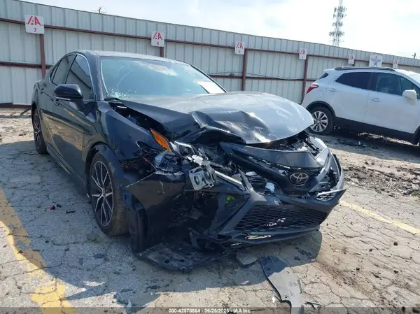 4T1G11AK6RU886490 2024 TOYOTA CAMRY - Image 1