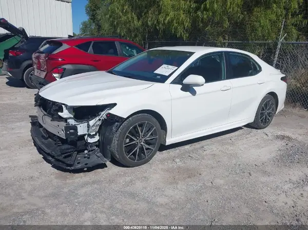 4T1G11AK6RU886778 2024 TOYOTA CAMRY - Image 2