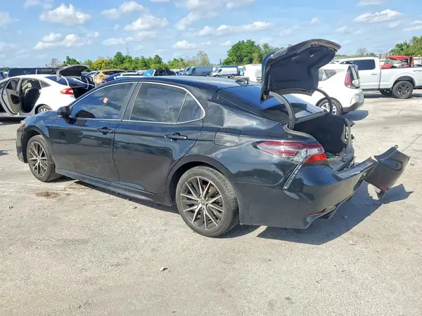 4T1G11AK6RU886831 2024 TOYOTA CAMRY - Image 2