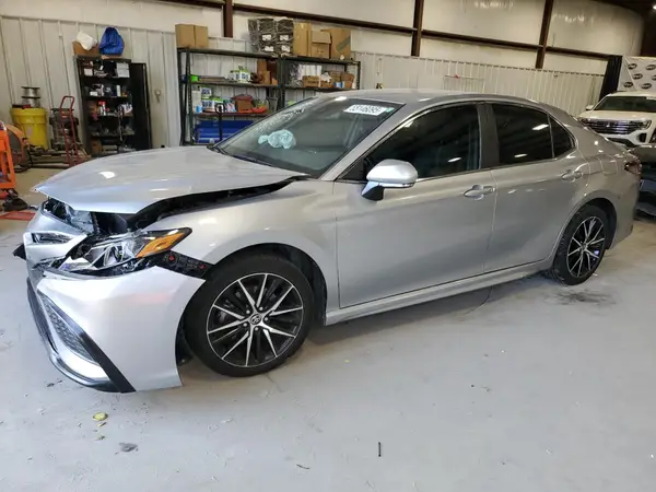 4T1G11AK6RU889440 2024 TOYOTA CAMRY - Image 1