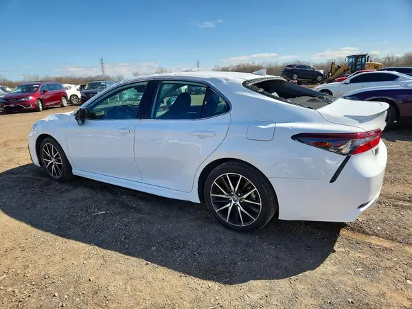 4T1G11AK6RU894606 2024 TOYOTA CAMRY - Image 2