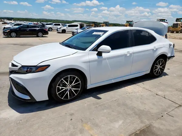 4T1G11AK6RU912506 2024 TOYOTA CAMRY - Image 1