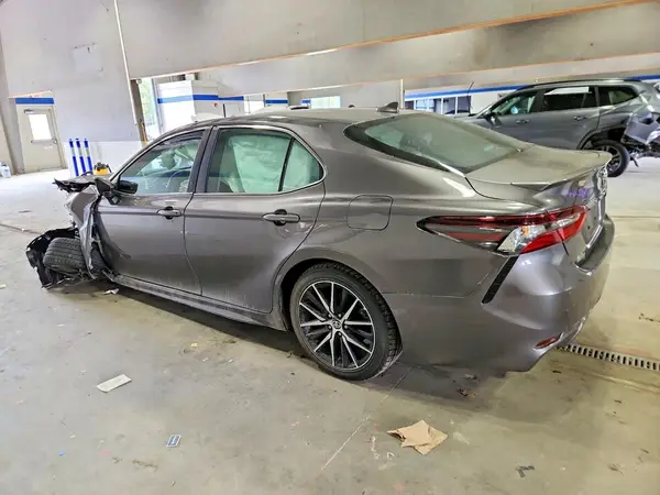 4T1G11AK6RU918824 2024 TOYOTA CAMRY - Image 2