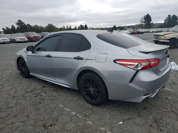 4T1G11AK7LU300760 2020 TOYOTA CAMRY - Image 2