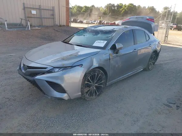 4T1G11AK7LU301391 2020 TOYOTA CAMRY - Image 2