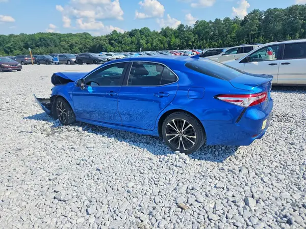 4T1G11AK7LU306848 2020 TOYOTA CAMRY - Image 2