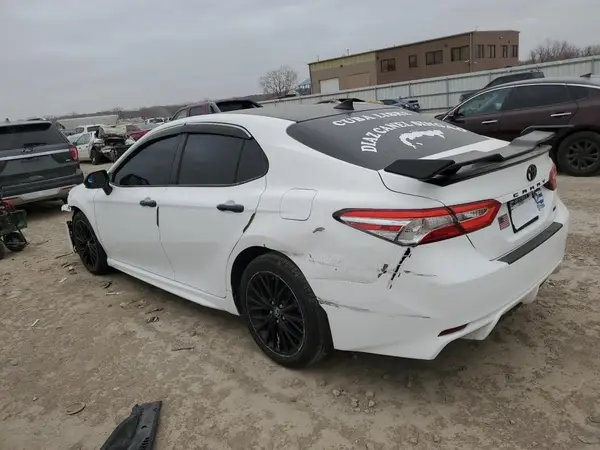 4T1G11AK7LU309300 2020 TOYOTA CAMRY - Image 2