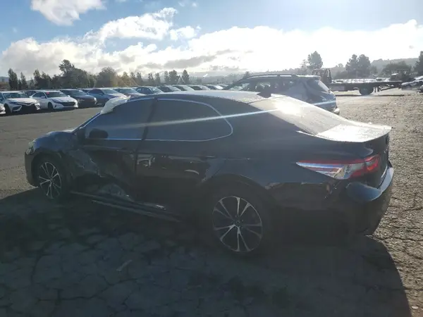 4T1G11AK7LU311760 2020 TOYOTA CAMRY - Image 2