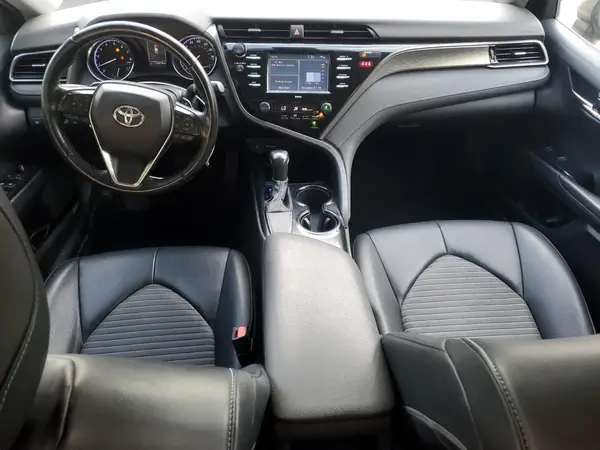 4T1G11AK7LU323889 2020 TOYOTA CAMRY - Image 8