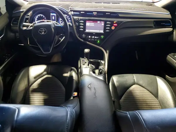 4T1G11AK7LU324041 2020 TOYOTA CAMRY - Image 8