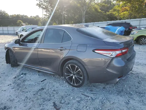 4T1G11AK7LU340529 2020 TOYOTA CAMRY - Image 2