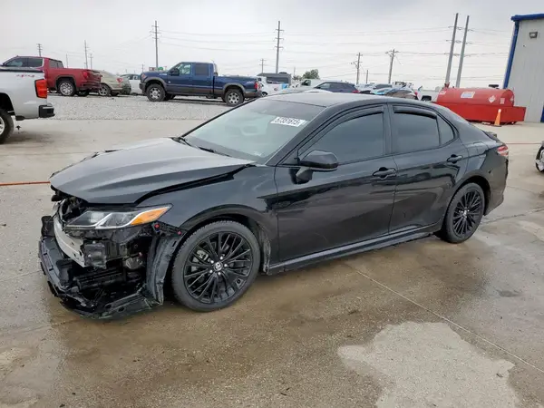 4T1G11AK7LU349621 2020 TOYOTA CAMRY - Image 1