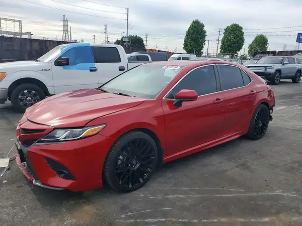 4T1G11AK7LU357105 2020 TOYOTA CAMRY - Image 1
