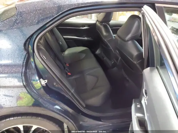 4T1G11AK7LU362806 2020 TOYOTA CAMRY - Image 8