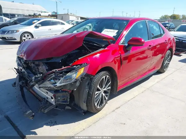 4T1G11AK7LU372221 2020 TOYOTA CAMRY - Image 2