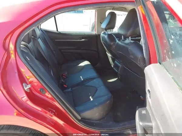 4T1G11AK7LU372221 2020 TOYOTA CAMRY - Image 8