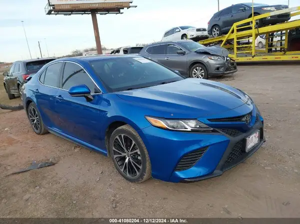 4T1G11AK7LU373787 2020 TOYOTA CAMRY - Image 1