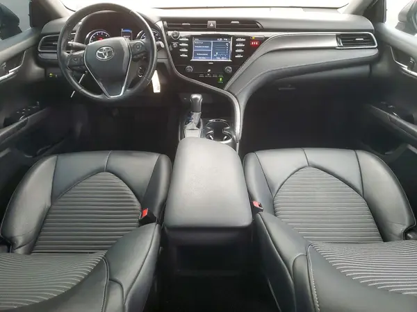 4T1G11AK7LU392596 2020 TOYOTA CAMRY - Image 8
