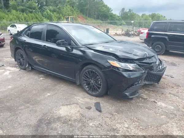 4T1G11AK7LU397121 2020 TOYOTA CAMRY - Image 1