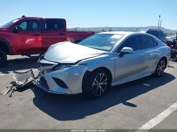 4T1G11AK7LU397443 2020 TOYOTA CAMRY - Image 2