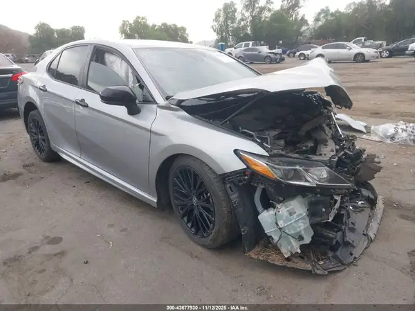 4T1G11AK7LU397782 2020 TOYOTA CAMRY - Image 1