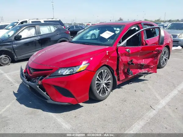 4T1G11AK7LU399645 2020 TOYOTA CAMRY - Image 2