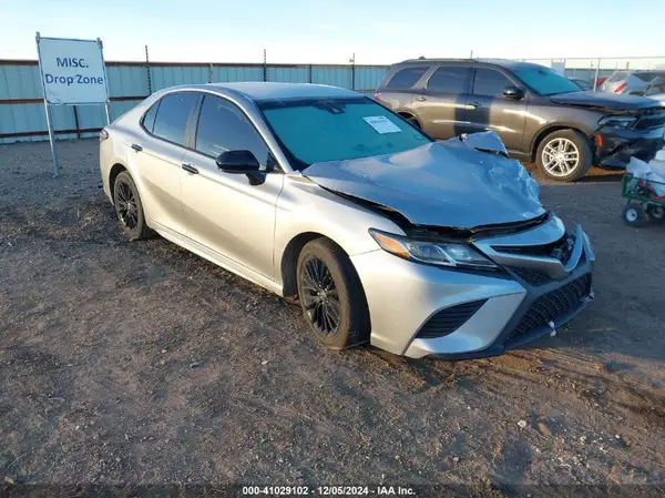 4T1G11AK7LU400471 2020 TOYOTA CAMRY - Image 1