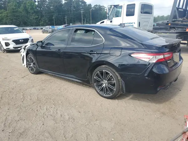 4T1G11AK7LU500876 2020 TOYOTA CAMRY - Image 2