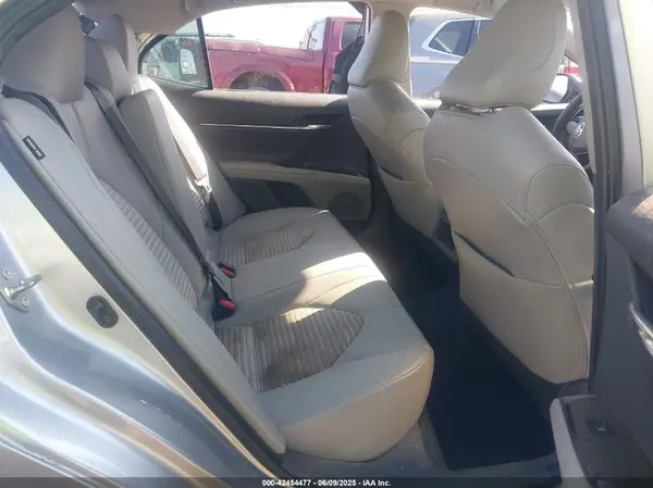 4T1G11AK7LU502675 2020 TOYOTA CAMRY - Image 8