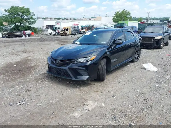 4T1G11AK7LU502997 2020 TOYOTA CAMRY - Image 2