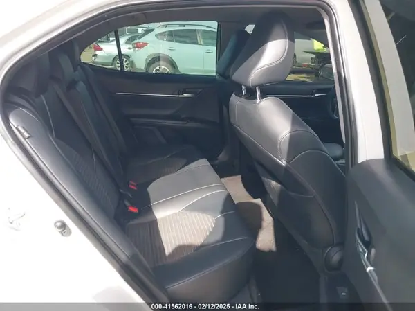 4T1G11AK7LU511201 2020 TOYOTA CAMRY - Image 8