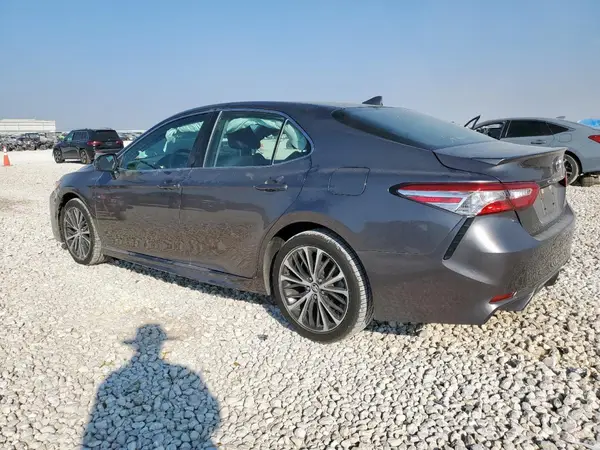4T1G11AK7LU864229 2020 TOYOTA CAMRY - Image 2