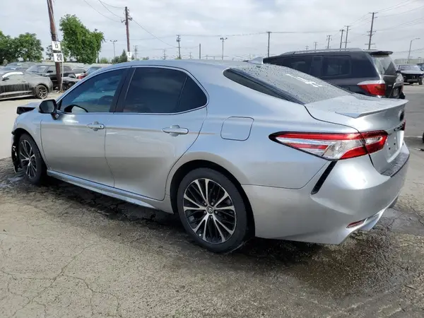 4T1G11AK7LU866143 2020 TOYOTA CAMRY - Image 2