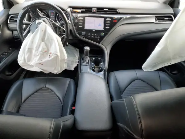 4T1G11AK7LU866143 2020 TOYOTA CAMRY - Image 8
