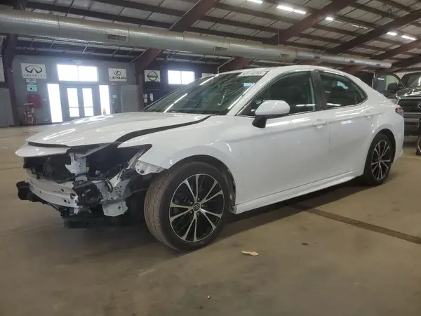 4T1G11AK7LU871231 2020 TOYOTA CAMRY - Image 1