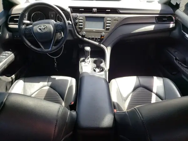 4T1G11AK7LU885355 2020 TOYOTA CAMRY - Image 8