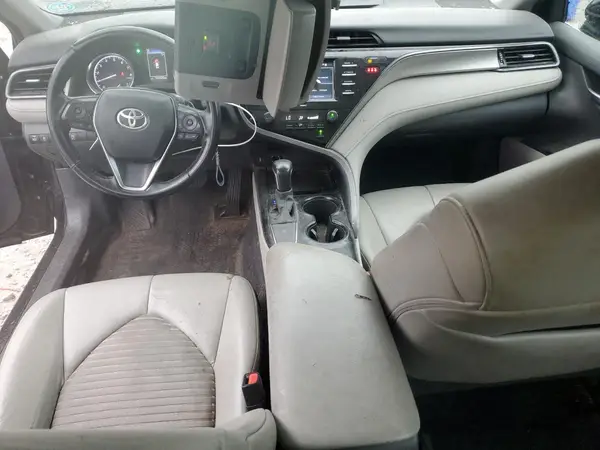 4T1G11AK7LU887736 2020 TOYOTA CAMRY - Image 8