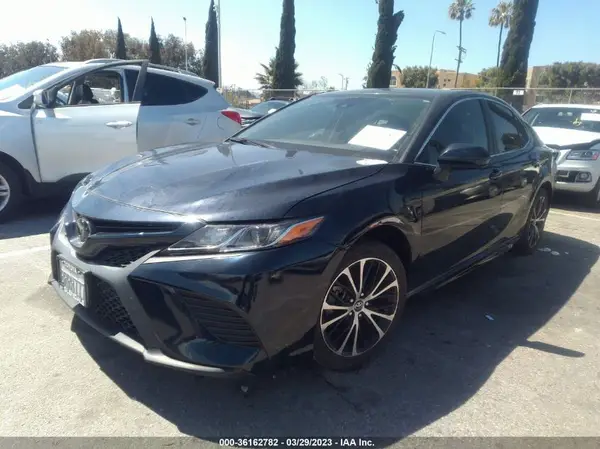 4T1G11AK7LU901747 2020 TOYOTA CAMRY - Image 2
