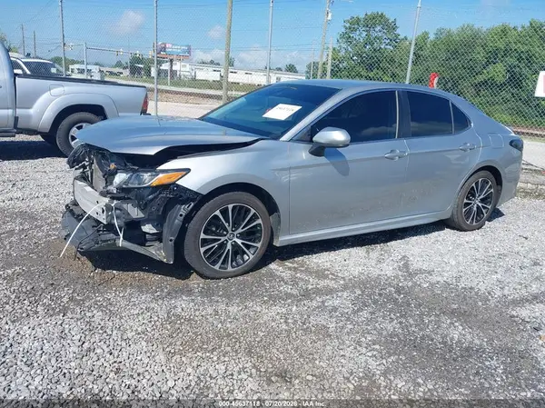 4T1G11AK7LU905720 2020 TOYOTA CAMRY - Image 2
