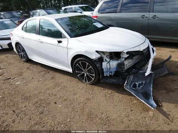 4T1G11AK7LU920914 2020 TOYOTA CAMRY - Image 1