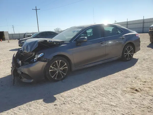 4T1G11AK7LU921545 2020 TOYOTA CAMRY - Image 1