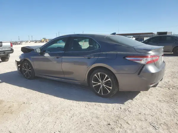 4T1G11AK7LU921545 2020 TOYOTA CAMRY - Image 2