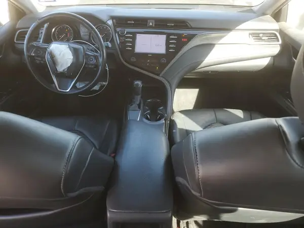 4T1G11AK7LU921545 2020 TOYOTA CAMRY - Image 8