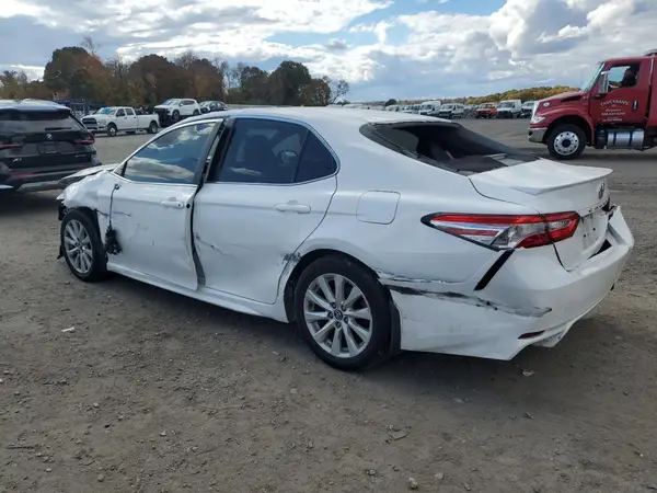 4T1G11AK7LU921853 2020 TOYOTA CAMRY - Image 2